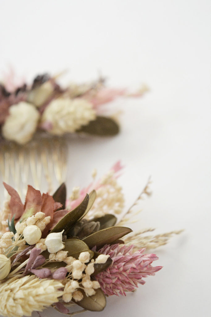 Dried Flower Boutonniere | Pink Bridesmaid Flower Comb