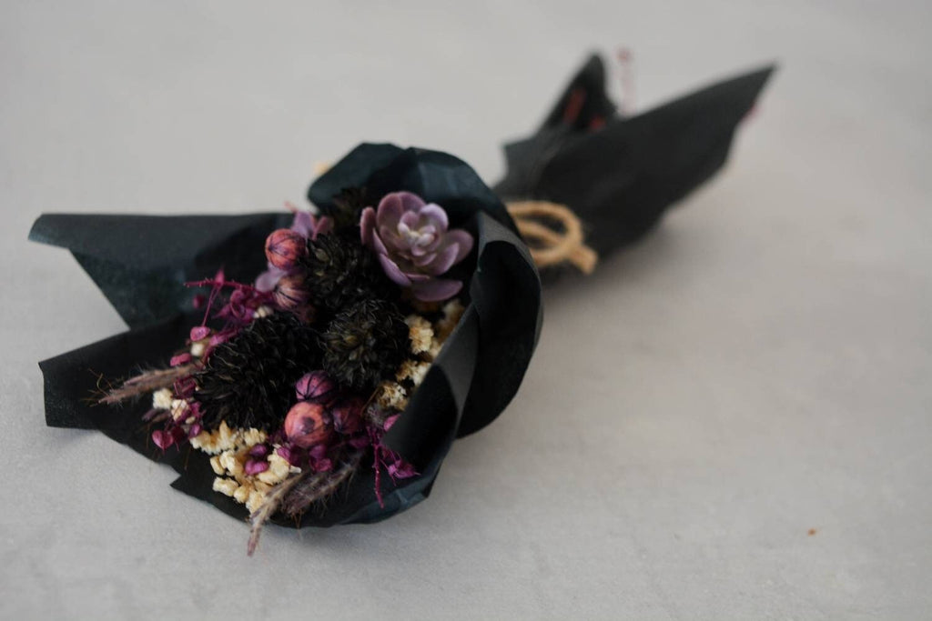 Black Burgundy Dried Flowers l Purple Dried Mini Bouquet