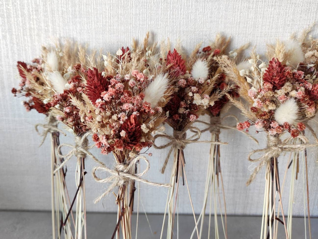 Dried Mini Bouquet | Personalized Terracotta Wedding Favors for Guests